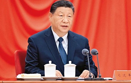 习近平：锲而不舍落实中央八项规定精神，以优良党风引领社风民风